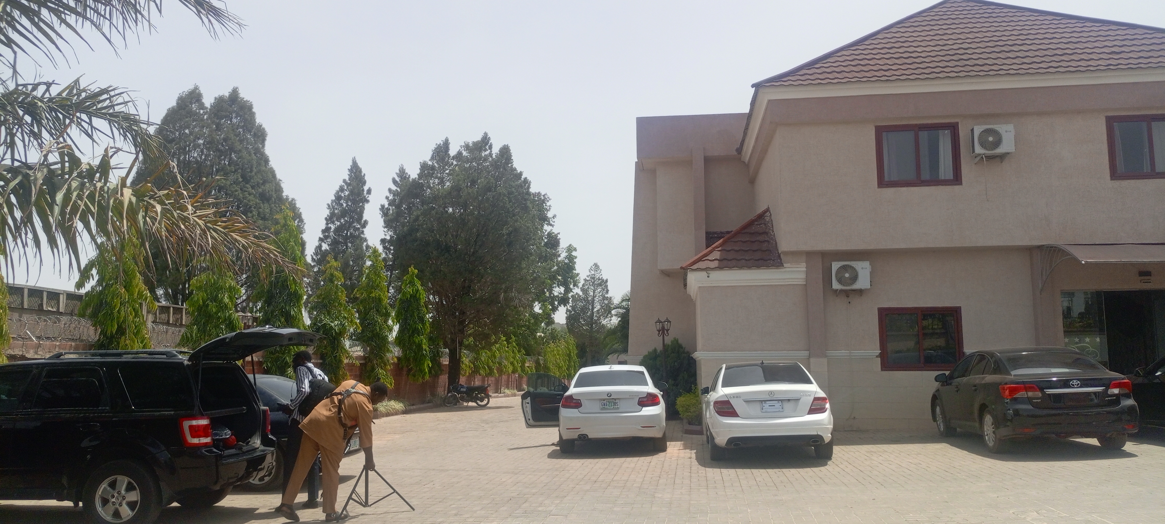 front view 4